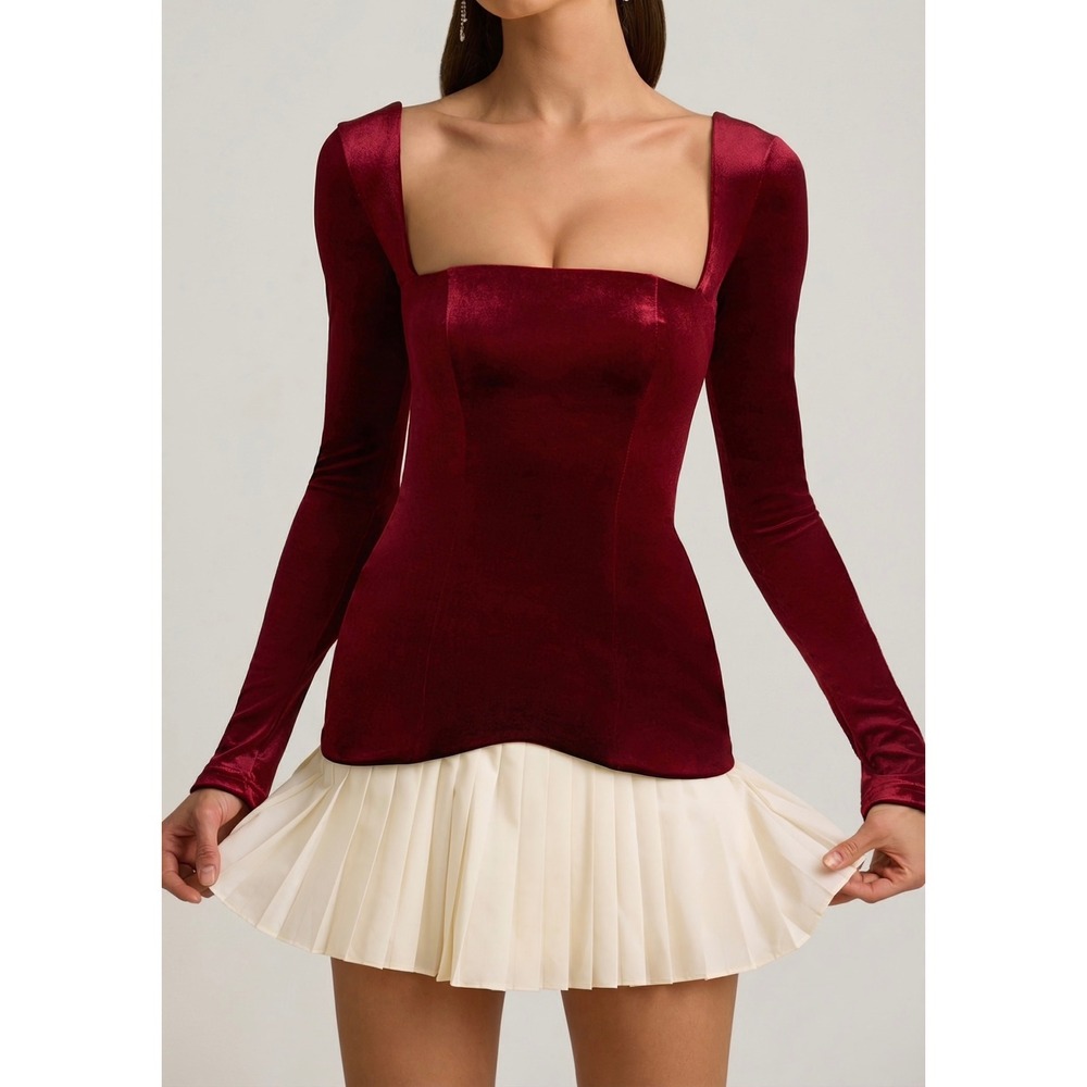 Oh Polly Burgundy Velvet Long Sleeve Square Neck Open Back Top Wine Red US 4 NWT